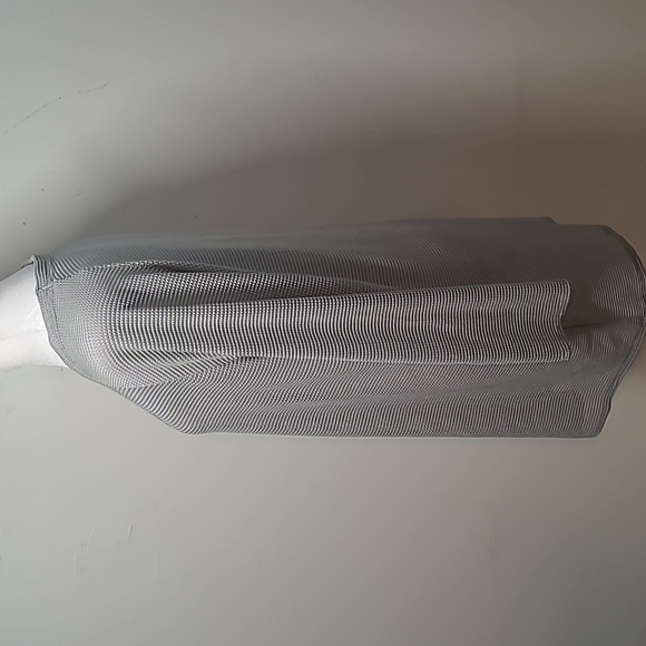 Jordan Taylor Women's Cover Up - Picture 2 of 6